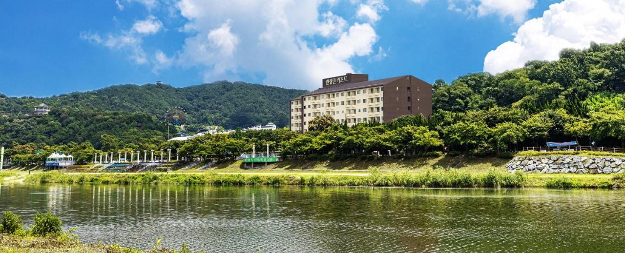 Kensingtonresort Jirisannamwon Exterior photo